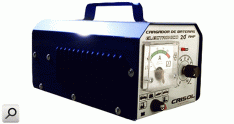 Cargador bateria  12Vcc  20A c-regul c-amper