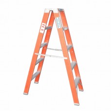 Escalera 2,40M PRFV 8esc tijera do/ac 113kG